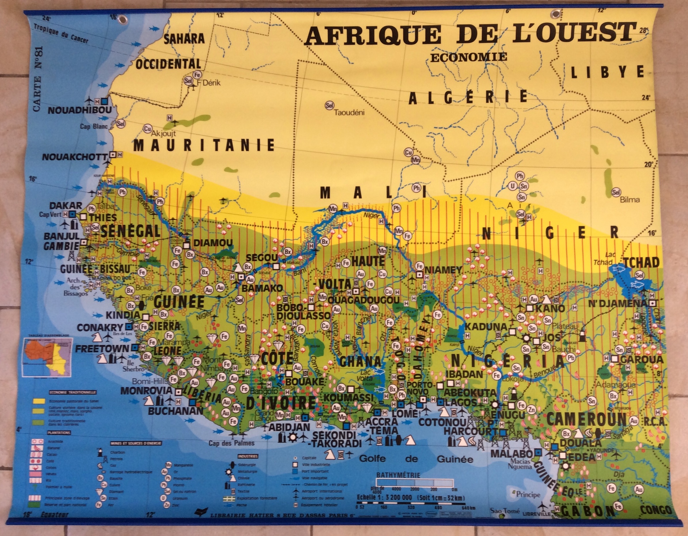 Affiche Scolaire École Afrique Mauritanie Mali Niger Guinée Sénégal Cameroun