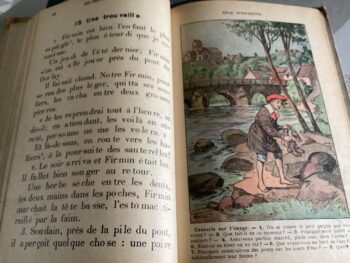 LIVRE SCOLAIRE ANCIEN LECTURES DES PETITS